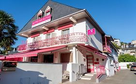 Au Primerose Hotel